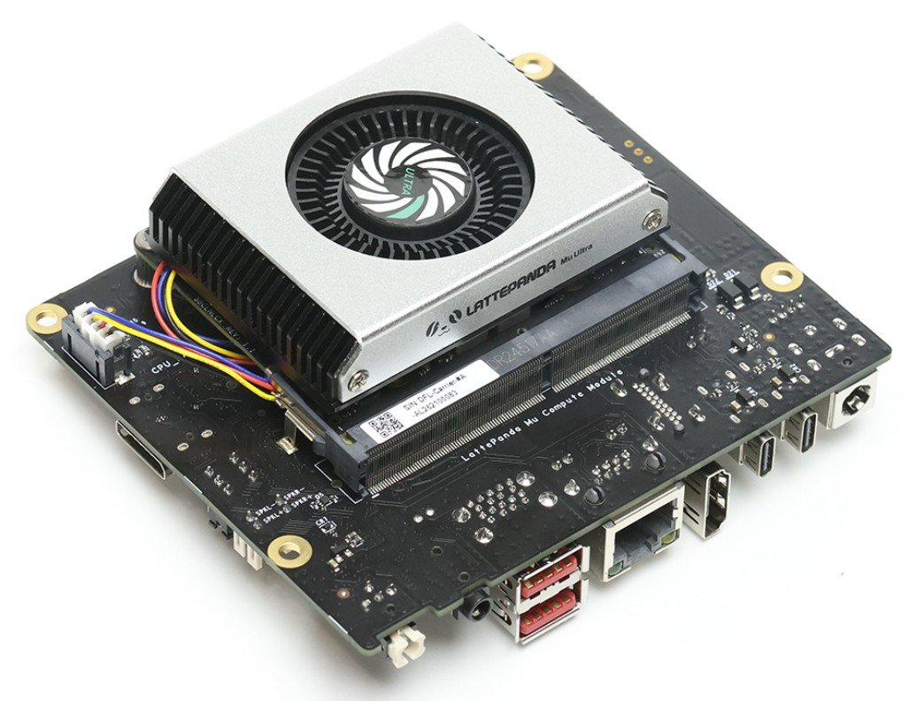 x86 compute module features Intel Core Ultra 200V with up to 115 TOPS